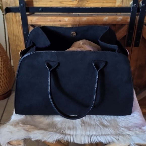 Suede Bag - Picture 5 of 10